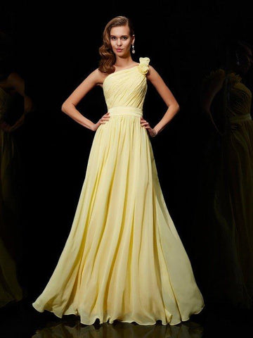 A-Linie/Princess-Linie One-Shoulder-Träger Ärmellos Handgemachte Blume Lange Chiffon Brautjungfernkleider