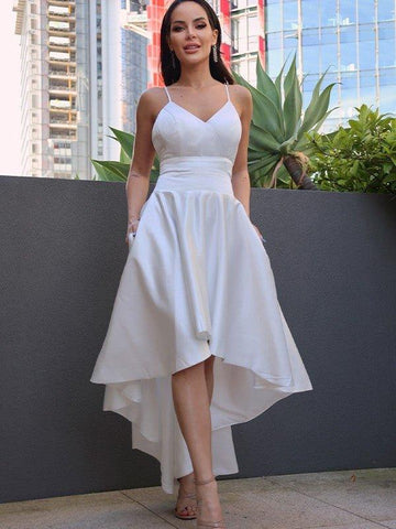 A-Linie/Princess-Linie Satin Rüschen V-Ausschnitt Ärmellos Asymmetrisch Brautkleider
