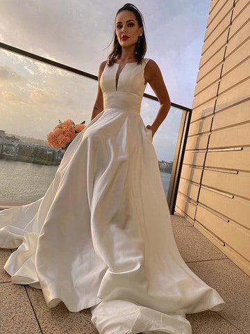 A-Linie/Princess-Linie Satin Rüschen U-Ausschnitt Ärmellos Sweep/Pinsel zug Brautkleider