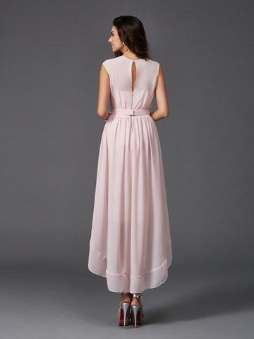 A-Linie/Princess-Linie U-Ausschnitt Schärpen/Bänder/Gürtel Ärmellos High Low Chiffon Brautjungfernkleider
