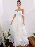 Abito da sposa in chiffon con spalline cadenti, senza maniche, drappeggi e lunghezza totale linea A/principessa