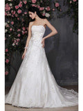 Abito da sposa in tulle senza spalline e senza maniche con perline, applicazioni e fiori fatti a mano linea A/principessa