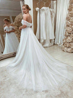 A-Line/Princess Tulle Applique Off-the-Shoulder Sleeveless Sweep/Brush Train Wedding Dresses