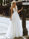 Vestidos de noiva estilo princesa com decote em V, sem mangas, cauda longa e tule