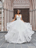 Vestidos de noiva estilo princesa com decote em V, tule, folhos, sem mangas, comprimento até ao chão