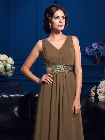 Vestidos de mãe da noiva em chiffon, corte A/princesa, decote em V, pregas, sem mangas