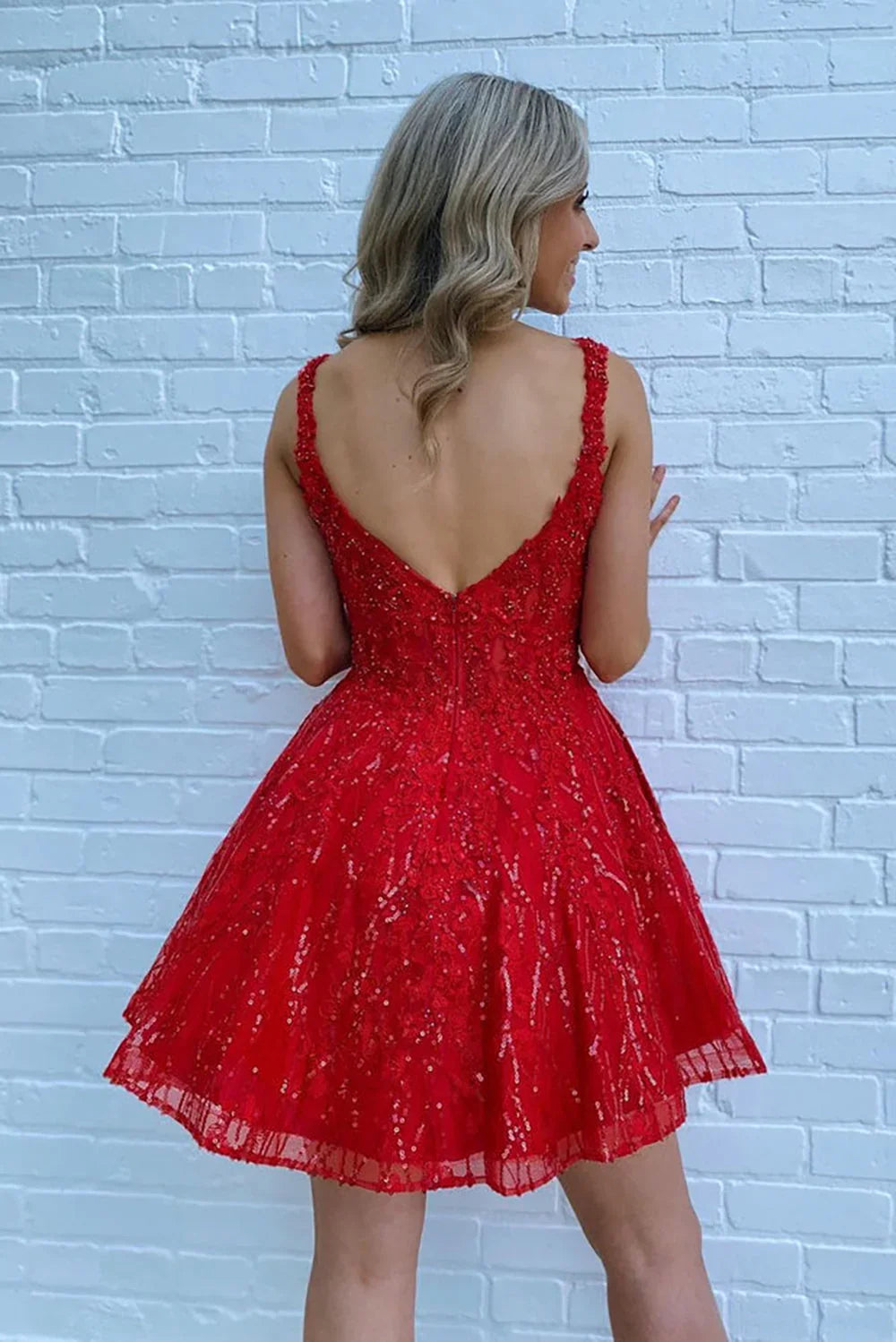 Vestidos Lindos y Rojos para el Baile de Bienvenida, Corte en A, Tela de Tul, Cierre Trasero con Cremallera y Largo Corto