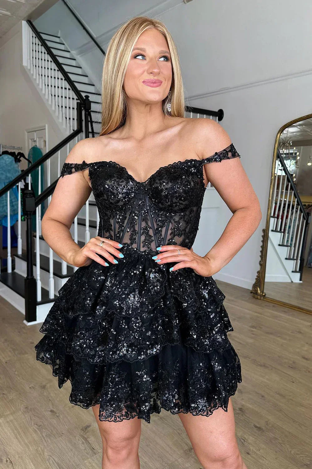 Etagen Homecoming-Kleider Off The Shoulder SYH85