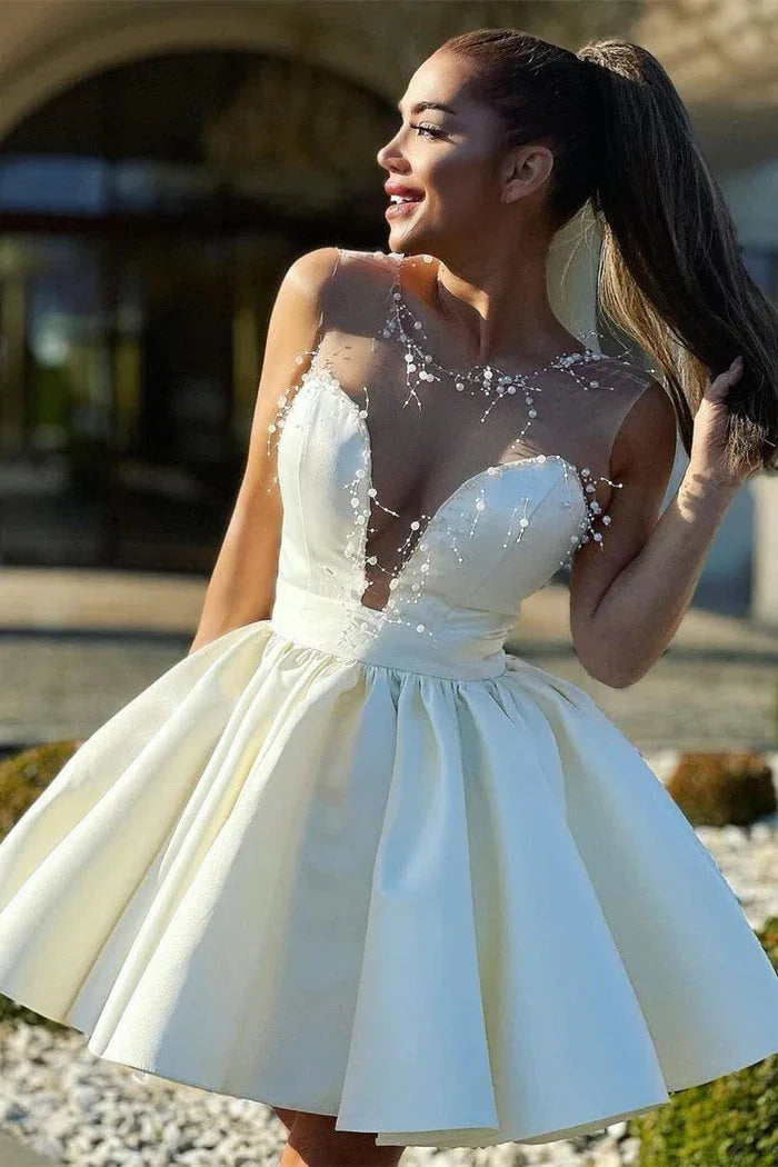 Increíble Vestido de Regreso a Casa en Línea A Sin Mangas con Hombros Descubiertos y Volantes de Satén Chiffon