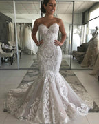 Faszinierendes langes Meerjungfrau-Sweetheart-Applikations-Spitzen-Brautkleid