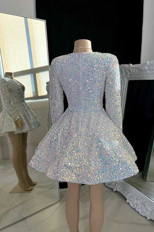 Increíble Vestido de Fiesta Mini Con Escote en V y Línea A Con Abalorios