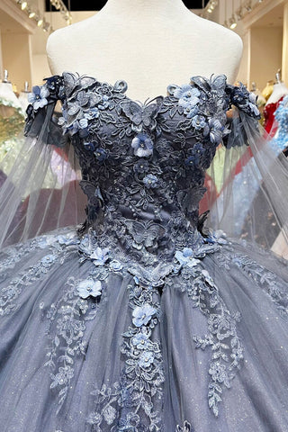 Ballkleid mit Cape-Ärmeln und Applikation von Elizabeth K GL3181