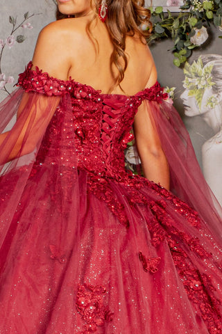 Ballkleid mit Cape-Ärmeln und Applikation von Elizabeth K GL3181