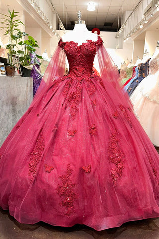Ballkleid mit Cape-Ärmeln und Applikation von Elizabeth K GL3181
