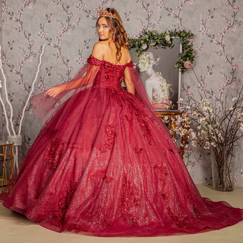 Ballkleid mit Cape-Ärmeln und Applikation von Elizabeth K GL3181