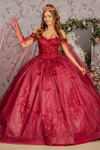 Ballkleid mit Cape-Ärmeln und Applikation von Elizabeth K GL3181