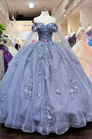 Ballkleid mit Cape-Ärmeln und Applikation von Elizabeth K GL3181