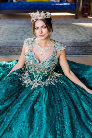 Ballkleid mit Glitzerapplikation von Cinderella Couture 8024J