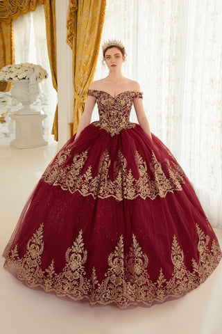 Schulterfreies Ballkleid mit Glitzerapplikation von Ladivine 15705