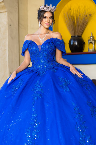 Schulterfreies Ballkleid mit Applikation von Cinderella Couture 8045J