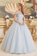 Robe de bal décolleté bateau à appliqués par Nox Anabel CU1193