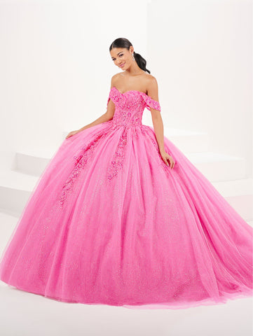 Vestido de quinceanera com aplicações e ombros à mostra da Fiesta Gowns 56507