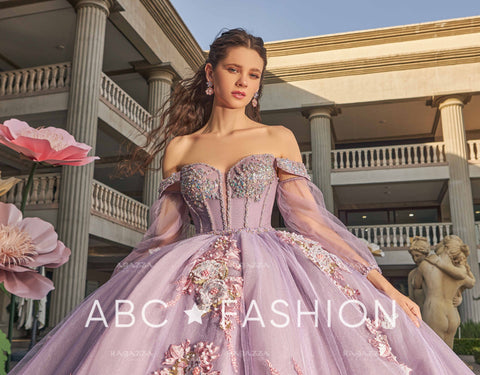 Schulterfreies Quinceanera-Kleid mit Applikation von Ragazza EV36-636