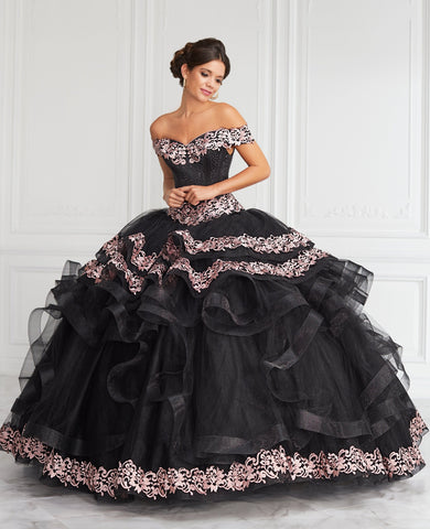Schulterfreies Quinceanera-Kleid mit Applikationen und Stufen von LA Glitter 24062