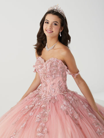 Quinceanera-Kleid mit Ombre-Applikation von Fiesta Gowns 56470
