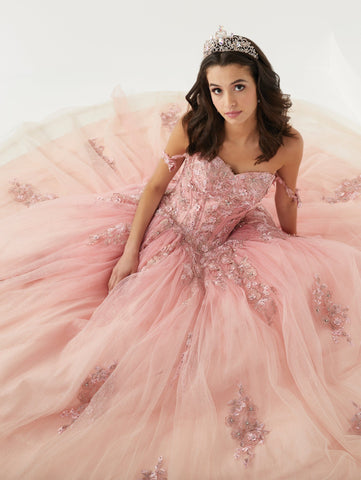 Quinceanera-Kleid mit Ombre-Applikation von Fiesta Gowns 56470