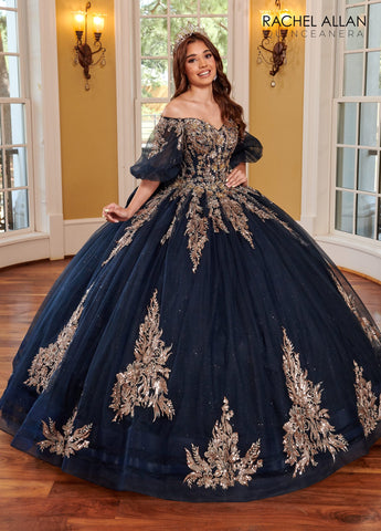 Quinceanera-Kleid mit Puffärmeln und Applikation von Rachel Allan RQ1110