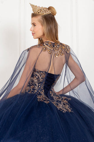 Ballkleid mit trägerlosem Cape und Applikation von Cinderella Couture 8063J