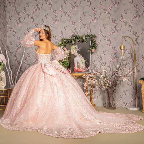 Ballkleid mit Applikationen, trägerlos und Puffärmeln von GLS Gloria GL3466