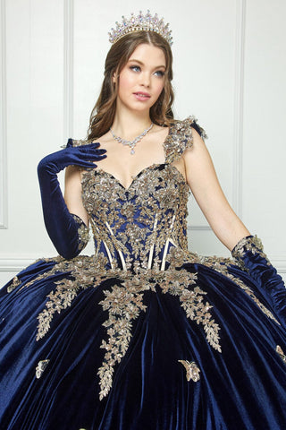 Ballkleid aus Samt mit Applikation und Herzausschnitt von Petite Adele PQ1038