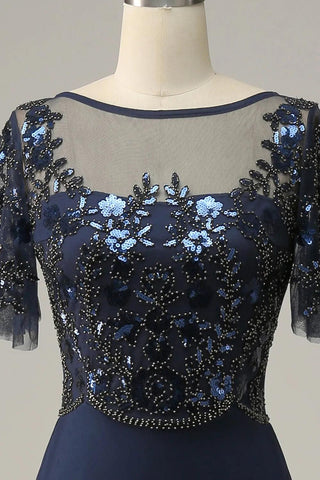 Kleid für die Brautmutter mit Applikationen und Pailletten