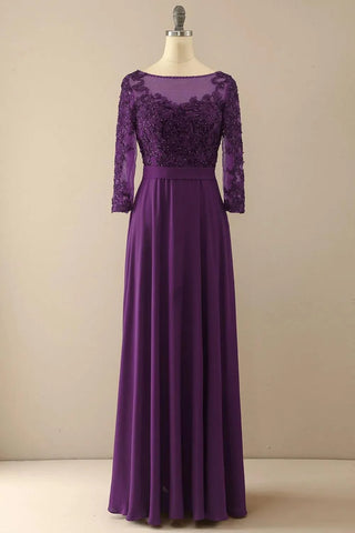 Kleid der Brautmutter mit Applikationen, Nähperlen und Illusionsärmeln