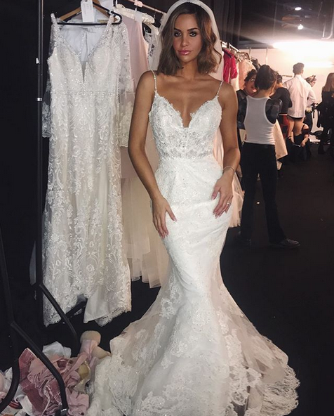 Rückenfreies Hochzeitskleid Spitze Meerjungfrau Schönes Trägerkleid Brautkleid