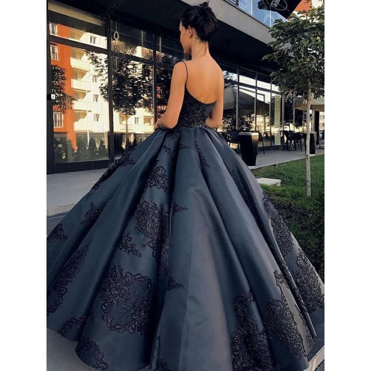 Vestido de baile preto comprido com aplicações PG735