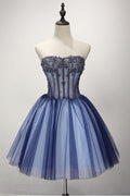 Ballkleid, trägerlos, kurz, Tüll, Heimkehrkleid mit Perlenbesatz, PG139