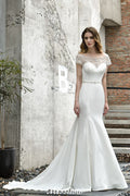 Bateau-Kurzarmfigur-Meerjungfrau-Brautkleid Satin Brautkleid Sweep/Trump Zug
