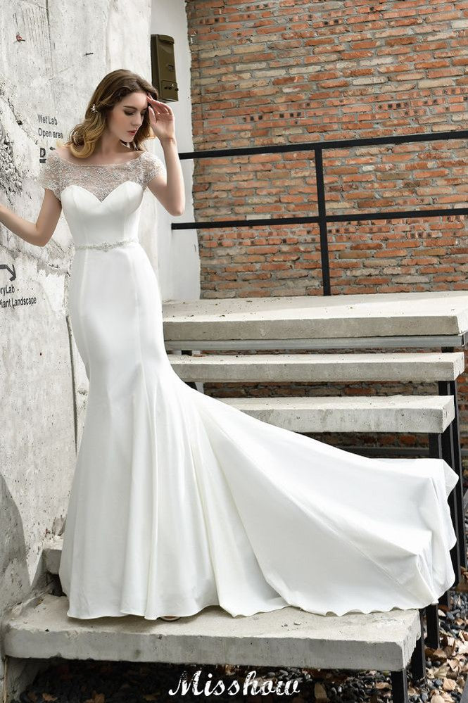 Bateau-Kurzarmfigur-Meerjungfrau-Brautkleid Satin Brautkleid Sweep/Trump Zug