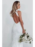 Strand Open Back Boho Brautkleider Meerjungfrau / Trompete Neckholder Ärmellos Kapelle Schleppe Spitze Brautkleider mit Applikationen Volltonfarbe Sommer Herbst Hochzeitsfeier