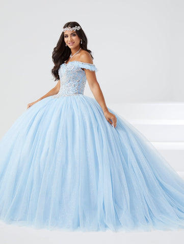 Perlenbesetztes schulterfreies Quinceanera-Kleid von Fiesta Gowns 56460