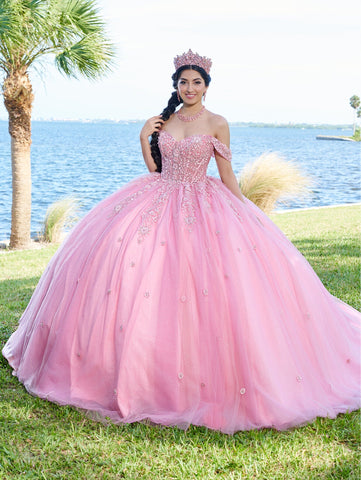 Perlenbesetztes schulterfreies Quinceanera-Kleid von Fiesta Gowns 56490