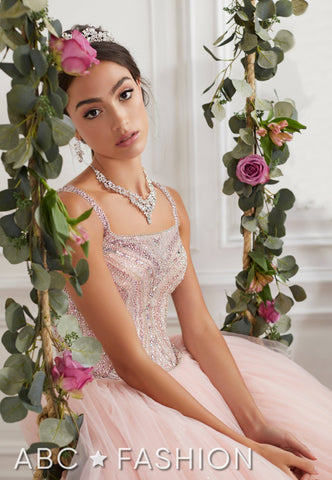 Vestido de quinceanera de tule sem mangas com missangas da House of Wu 26943