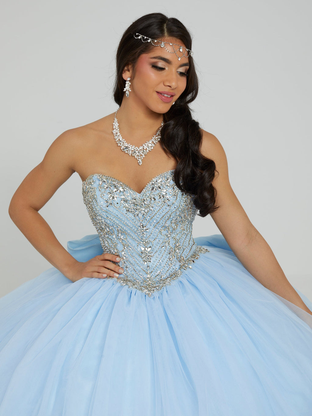 Vestido de quinceanera sem alças com missangas da Fiesta Gowns 56485
