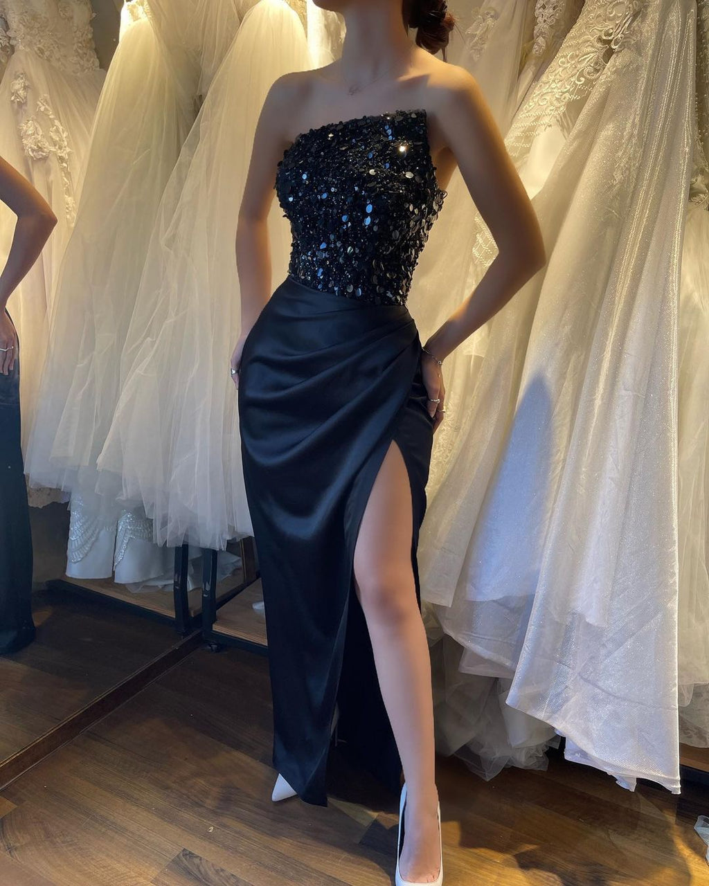 Beautiful Black Sequins Sleeveless Strapless Long Evening Dress with High Slit