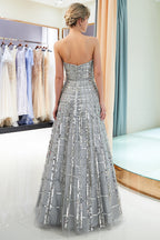 Lindos vestidos de noite compridos, sem alças e com glitter