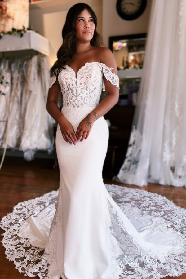 Schönes langes Meerjungfrau-Trägerloses Spitze-Satin Brautkleid