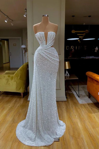 Beautiful Long White V-neck Sleeveless Sequined Mermaid Prom Dress